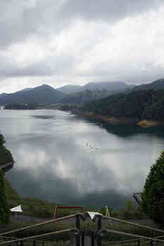宮ケ瀬湖1.JPG